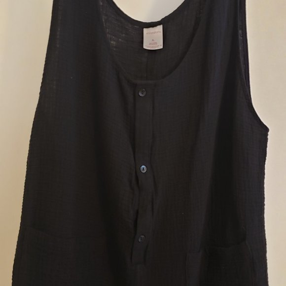 Black shorts jumpsuit cover up - Picture 2 of 5